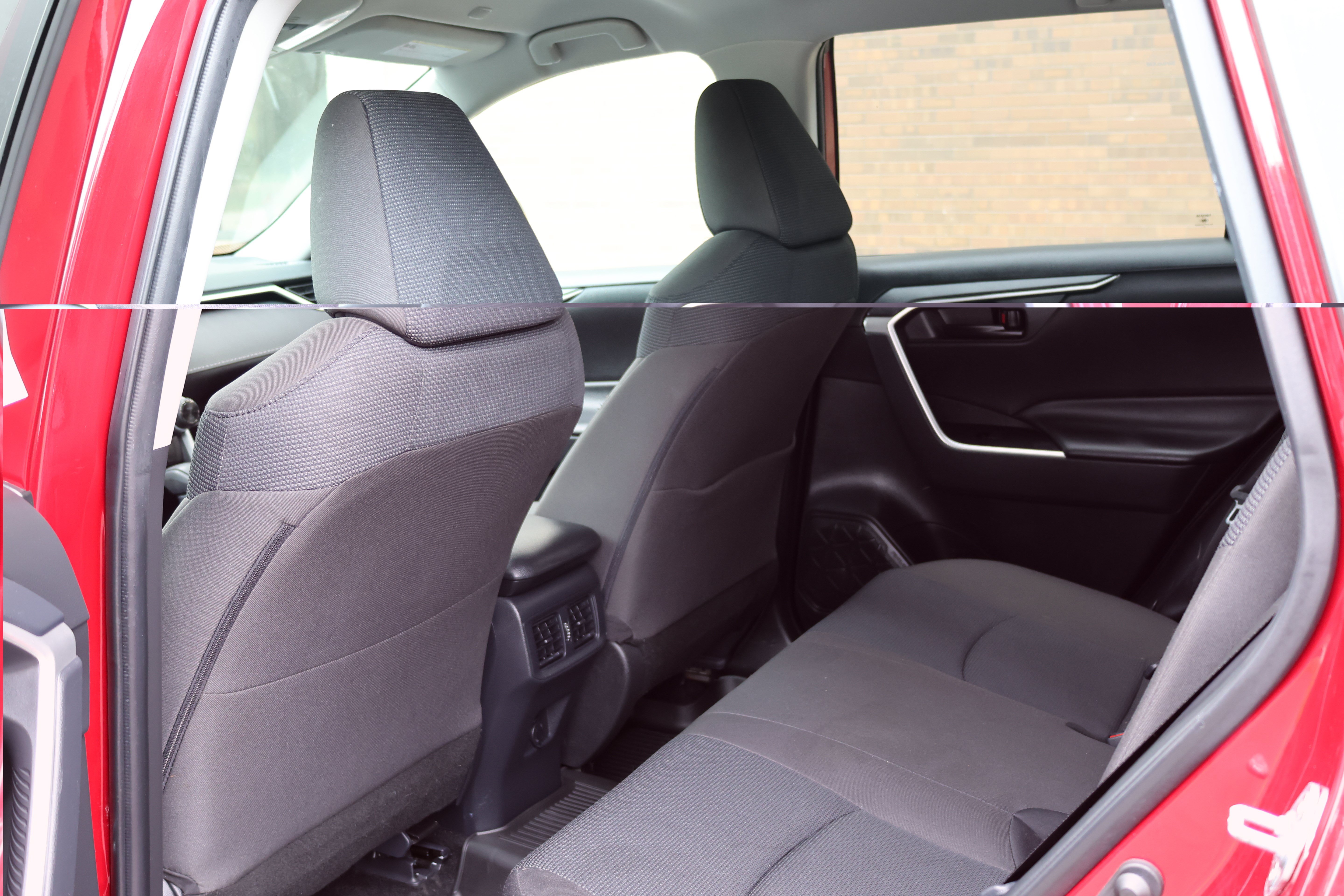 Used 2025 Toyota RAV4 LE AWD/4WD image 16