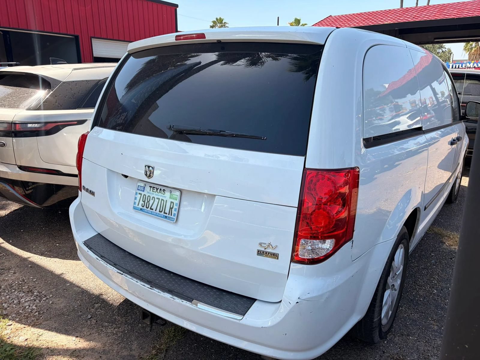 Used 2014 RAM C/V Tradesman FWD image 3