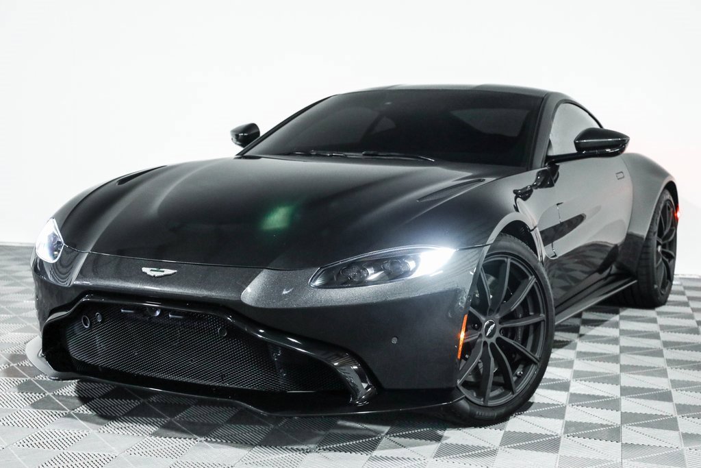 Used 2020 Aston Martin V8 Vantage Coupe image 10