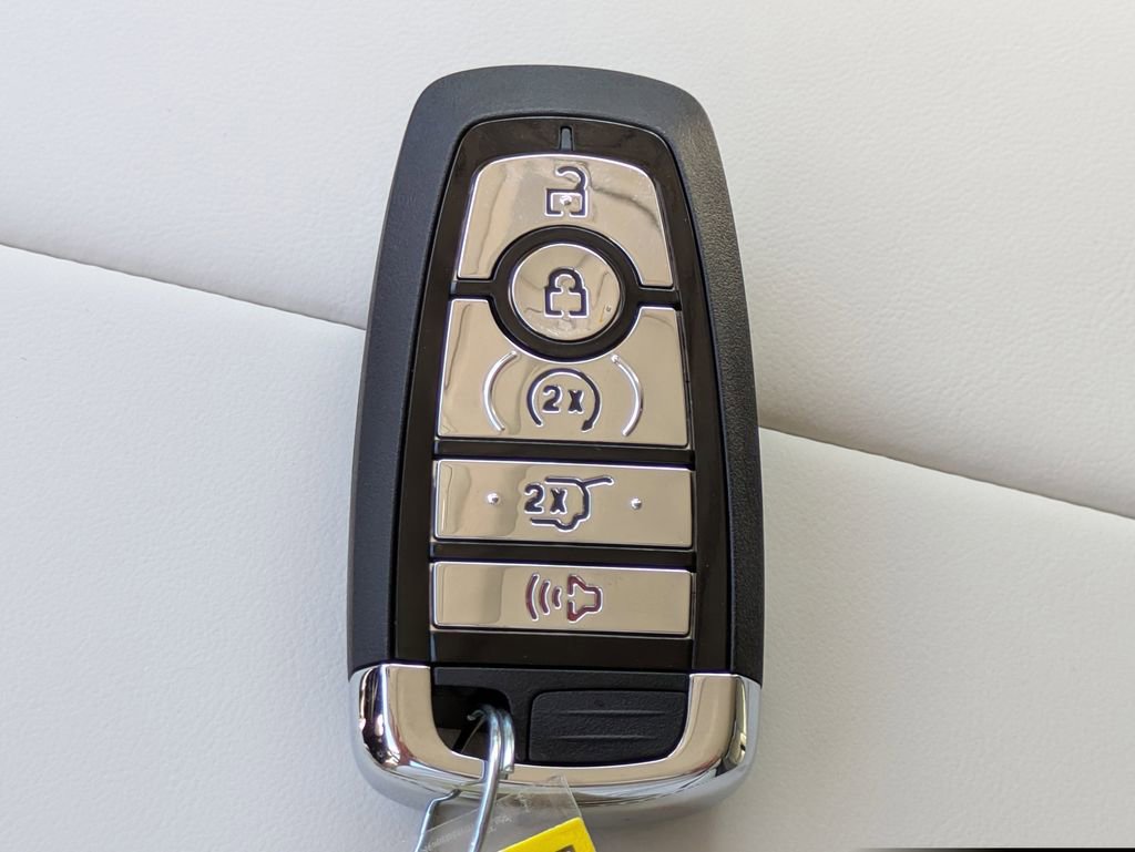 New 2026 Lincoln Nautilus Black Label image 28