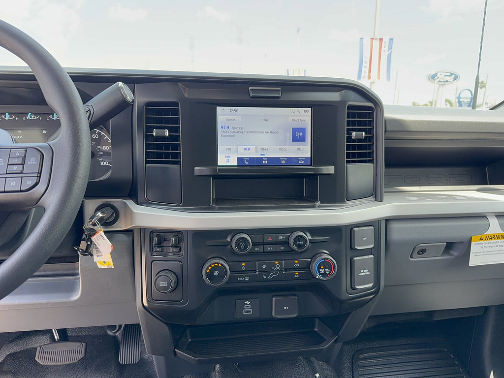 New 2026 Ford F350 XL w/ XL Chrome Package RWD image 30