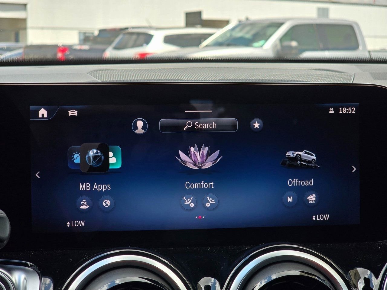 Used 2026 Mercedes-Benz GLB 250 4MATIC image 14