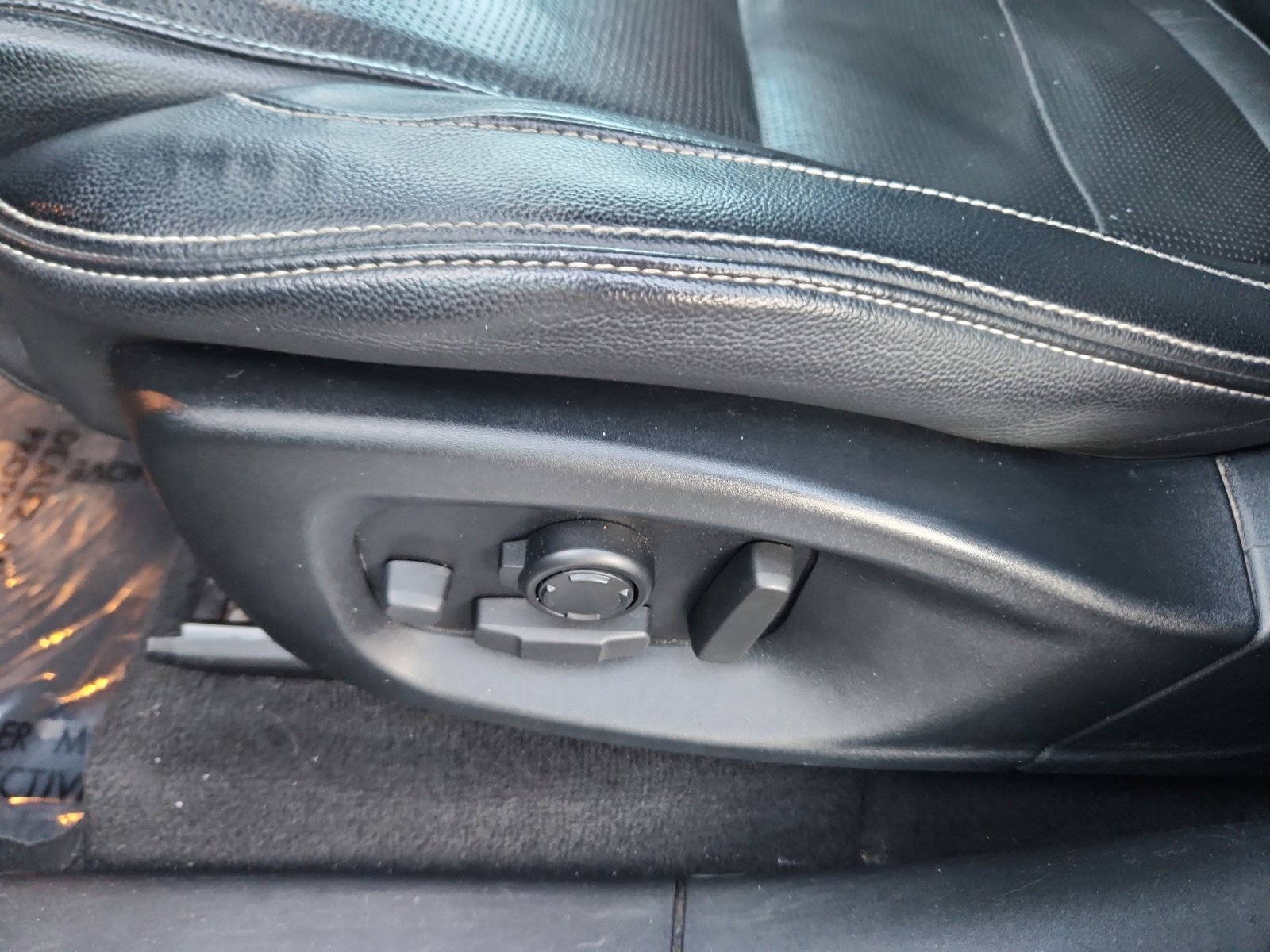 Used 2017 Jaguar F-PACE S image 15