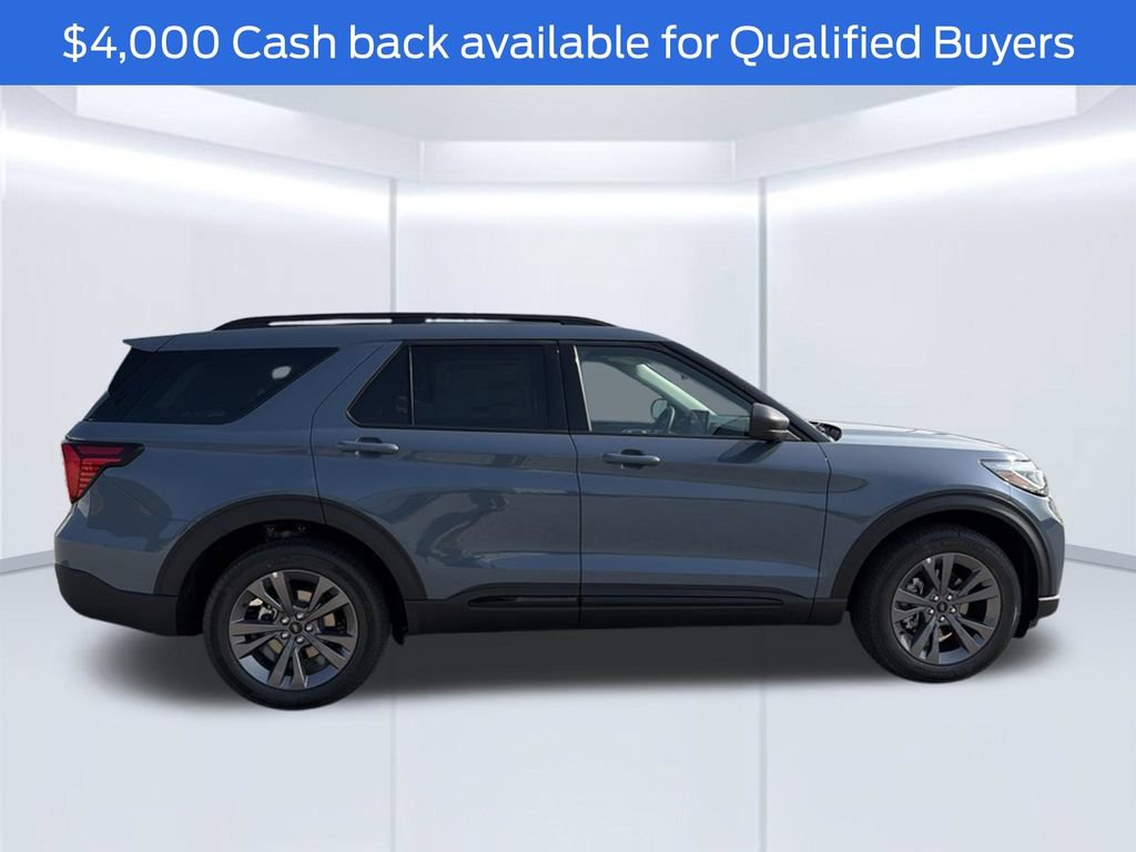 New 2026 Ford Explorer Active w/ Active Comfort Package AWD/4WD image 3
