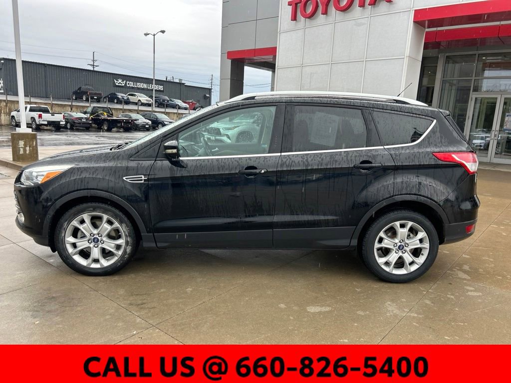 Used 2016 Ford Escape Titanium w/ Equipment Group 301A FWD image 11