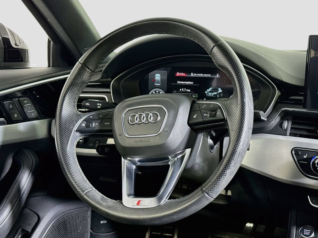 Used 2023 Audi A4 2.0T Premium Plus w/ Premium Plus Package AWD/4WD image 10
