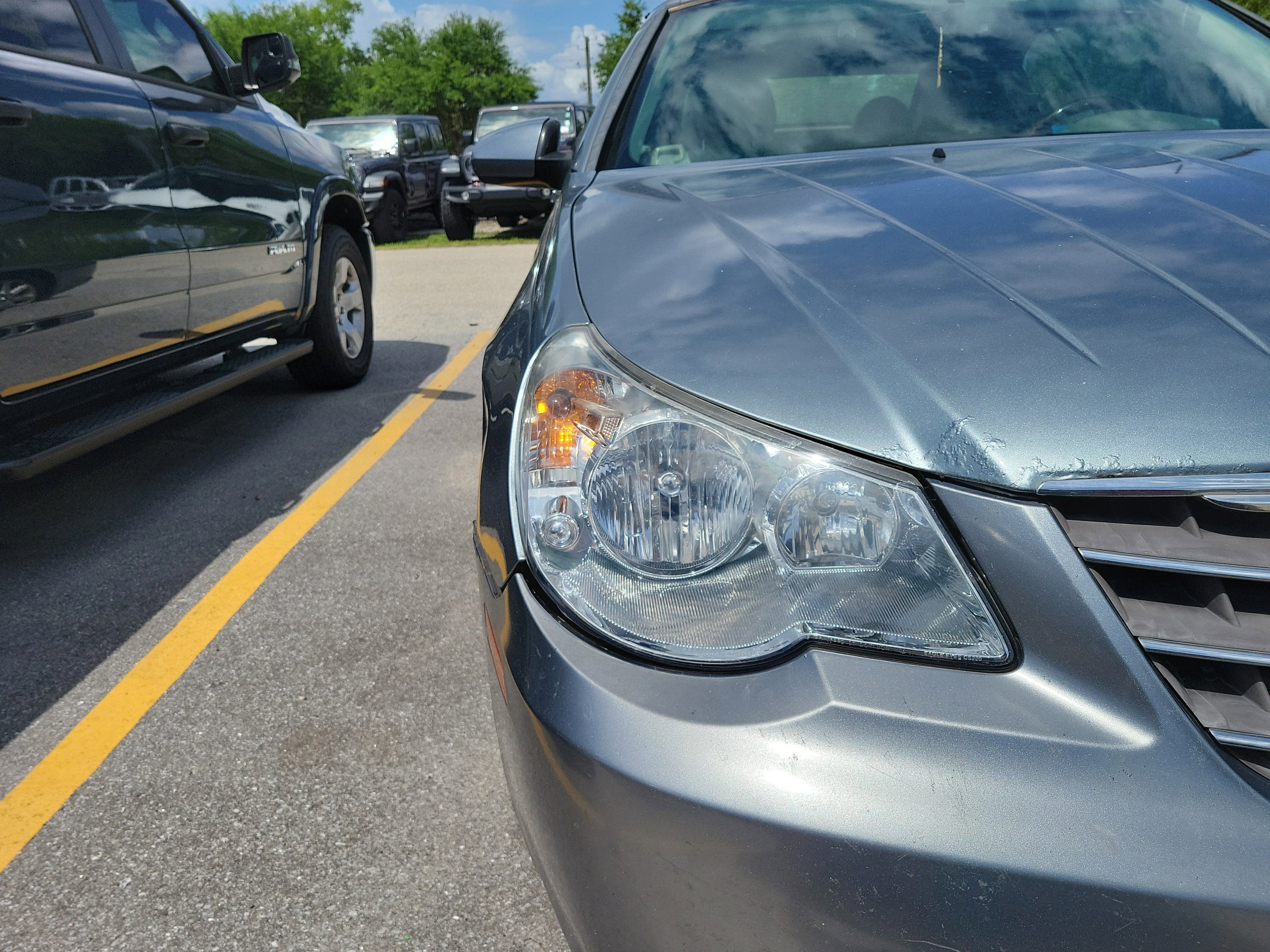 Used 2008 Chrysler Sebring Limited image 7