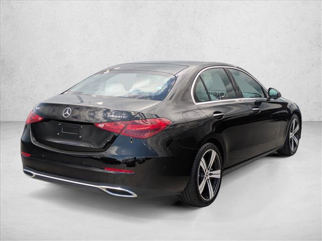 Used 2025 Mercedes-Benz C 300 4MATIC Sedan image 5