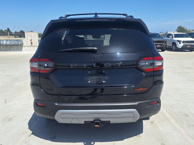 Used 2023 Honda Pilot TrailSport image 6