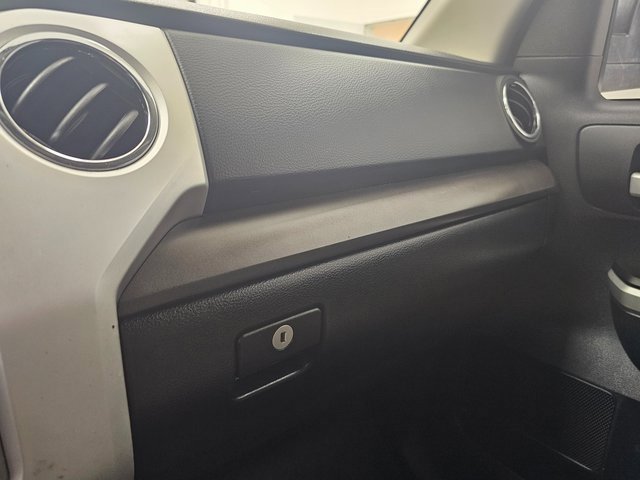 Used 2014 Toyota Tundra SR5 w/ SR5 Upgrade Package image 24