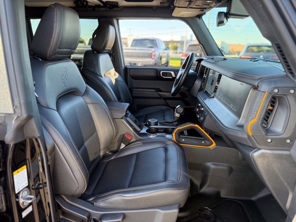 Certified 2024 Ford Bronco Badlands AWD/4WD image 14