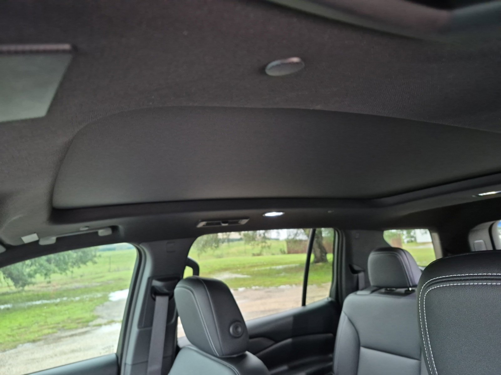 Used 2025 Chevrolet Traverse LT w/ Sun and Wheel Package FWD image 19