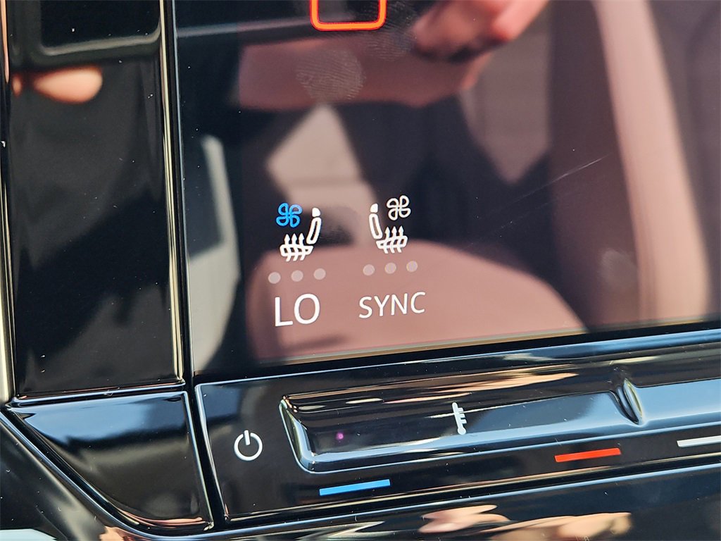 New 2026 Volkswagen Atlas SEL image 13