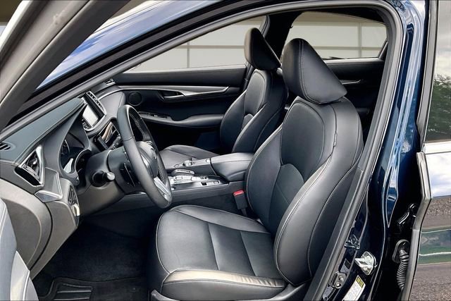 Certified 2025 INFINITI QX55 Luxe w/ Accent Package image 25