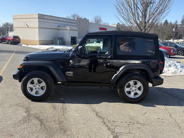 Used 2018 Jeep Wrangler Sport image 4