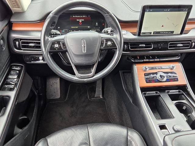 Used 2020 Lincoln Aviator Reserve w/ Elements Package Plus AWD/4WD image 11