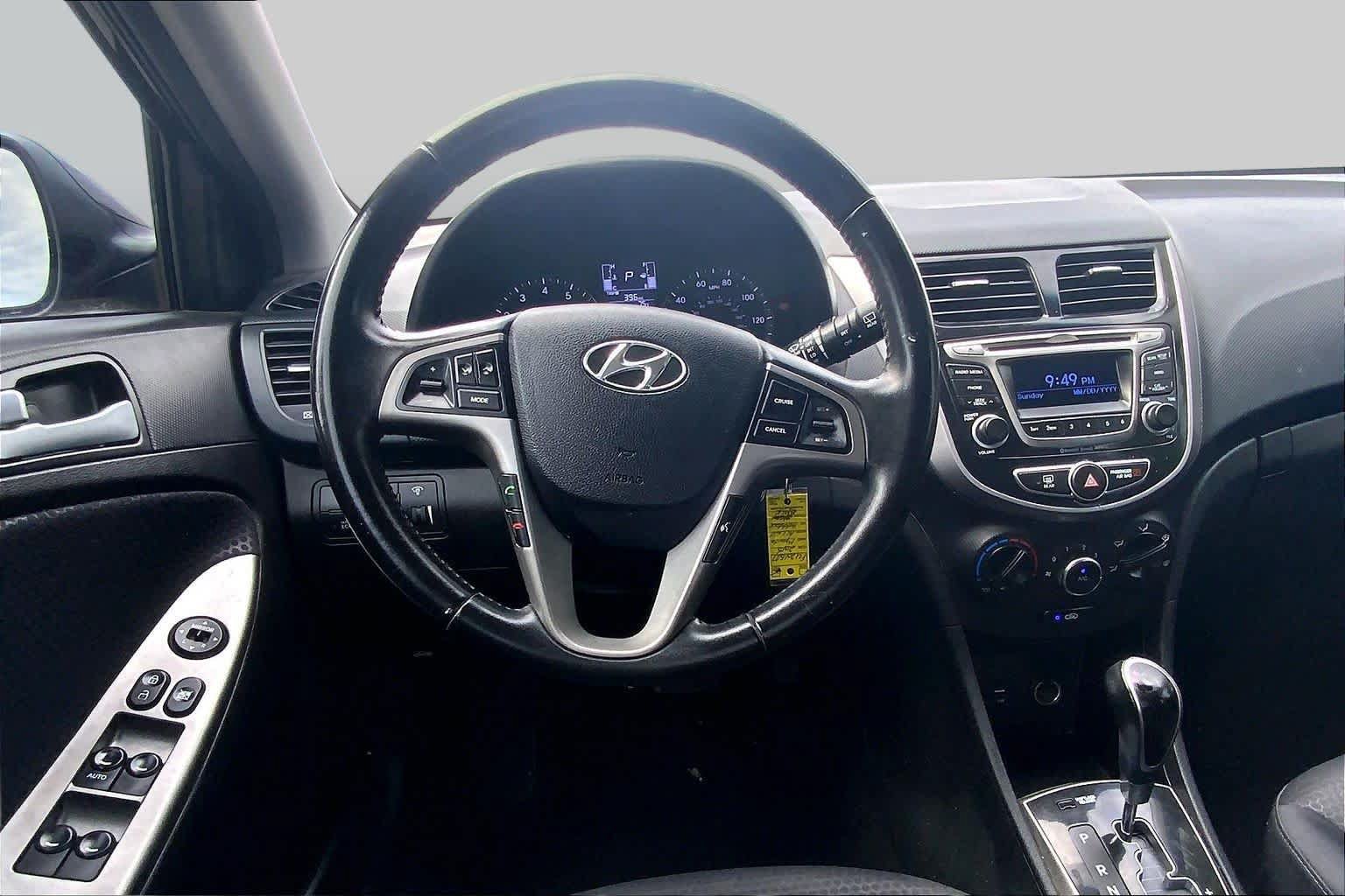 Used 2015 Hyundai Accent Sport FWD image 6