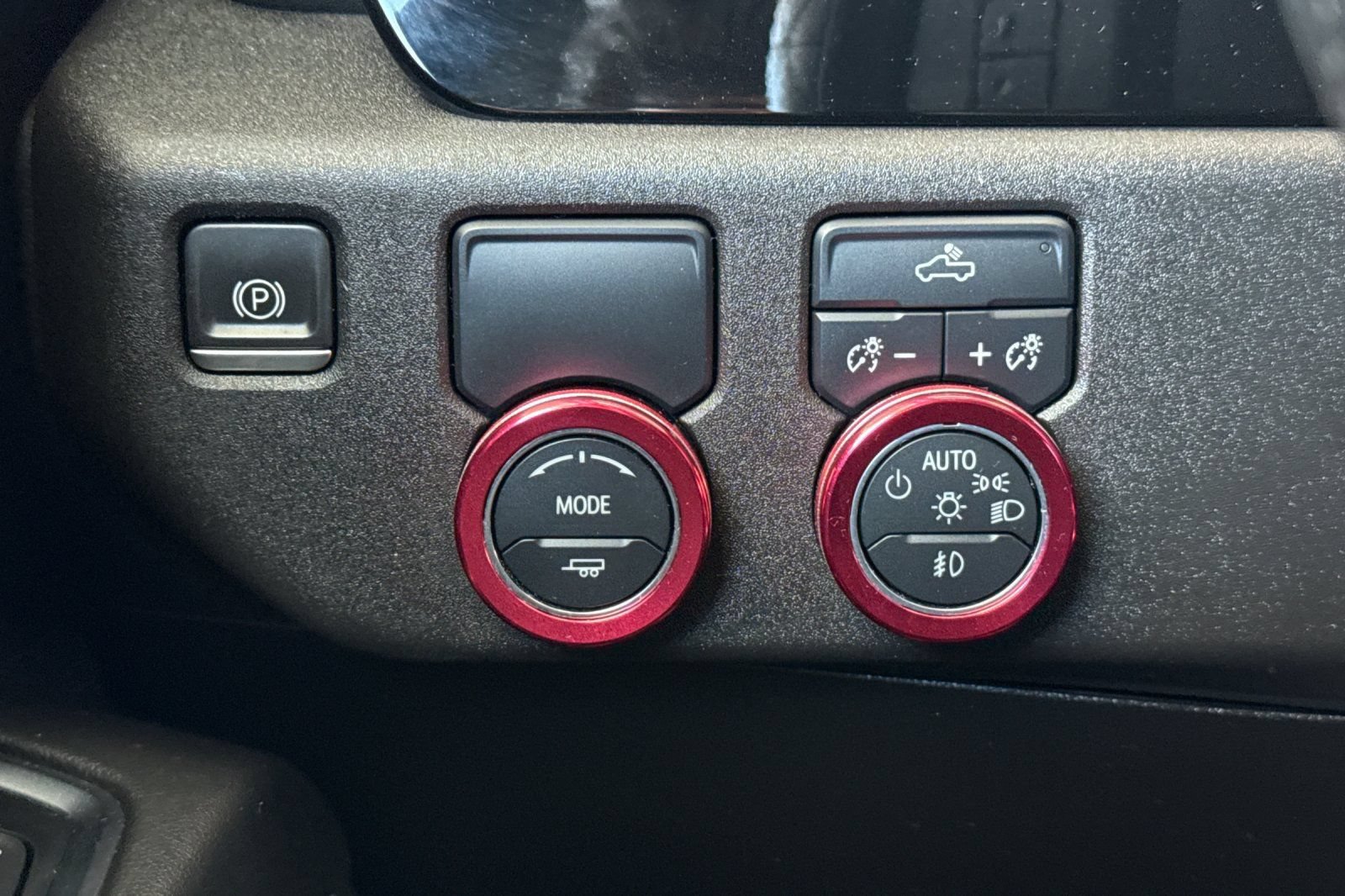 Used 2023 Chevrolet Silverado 1500 RST w/ Protection Package RWD image 32