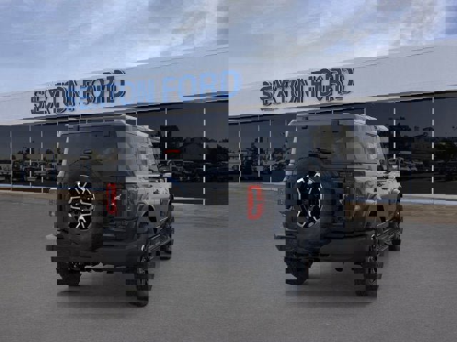 New 2025 Ford Bronco Outer Banks image 8