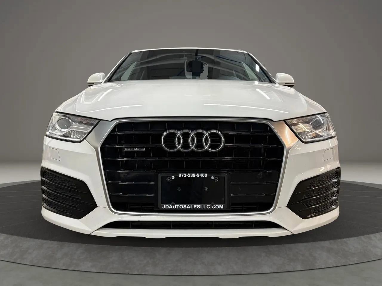 Used 2018 Audi Q3 2.0T Premium image 3