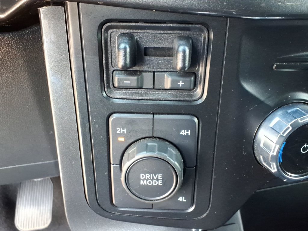 Used 2023 Ford F150 XLT w/ Equipment Group 302A High AWD/4WD image 30