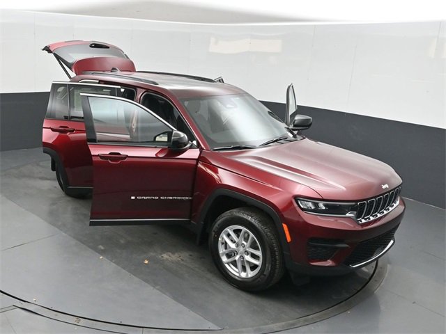 New 2025 Jeep Grand Cherokee Laredo X w/ Luxury Tech Group I image 50