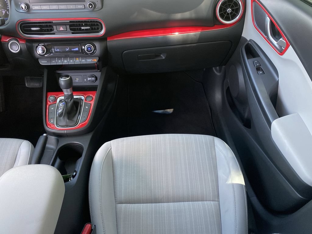 Certified 2022 Hyundai Kona SEL w/ Convenience Package FWD image 15