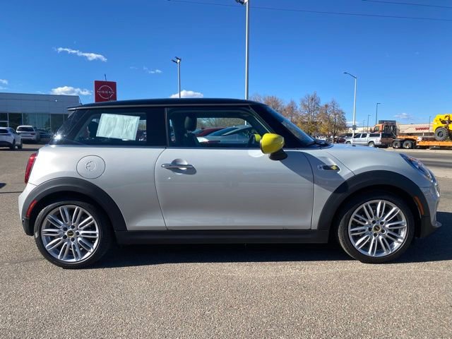 Used 2021 MINI Cooper SE w/ 6.5" Touchscreen Package image 6