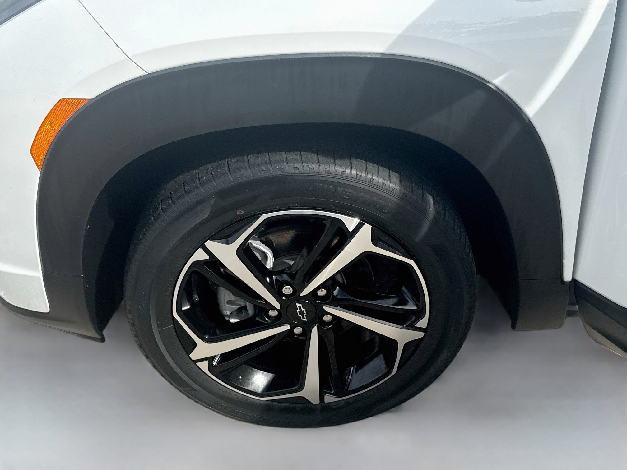 Used 2022 Chevrolet TrailBlazer RS FWD image 36