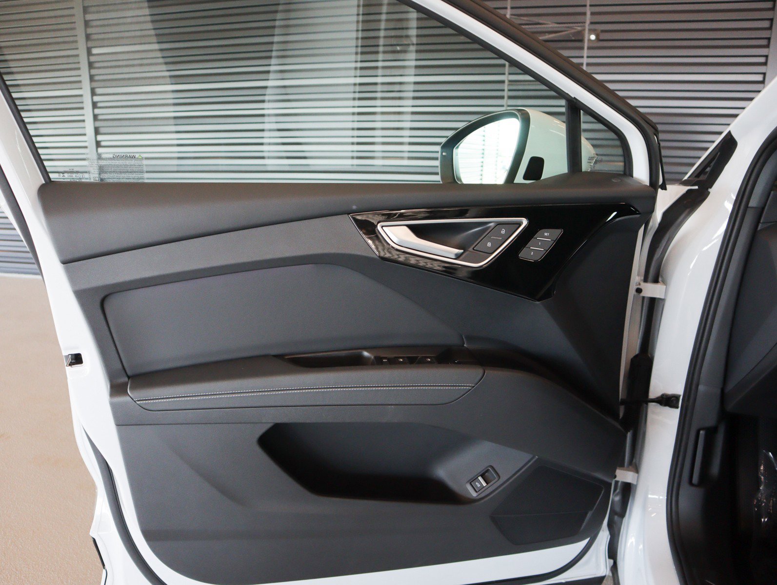 Certified 2024 Audi Q4 e-tron Premium Plus image 27