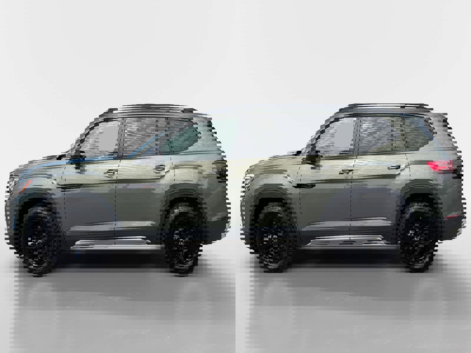 Certified 2024 Volkswagen Atlas Peak Edition SE image 3