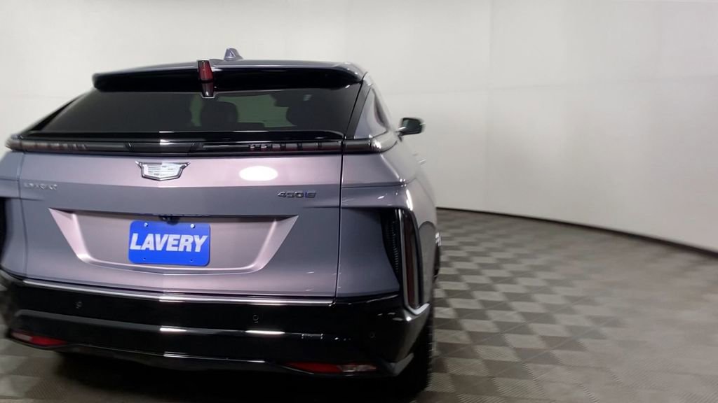 New 2026 Cadillac Lyriq Luxury image 8