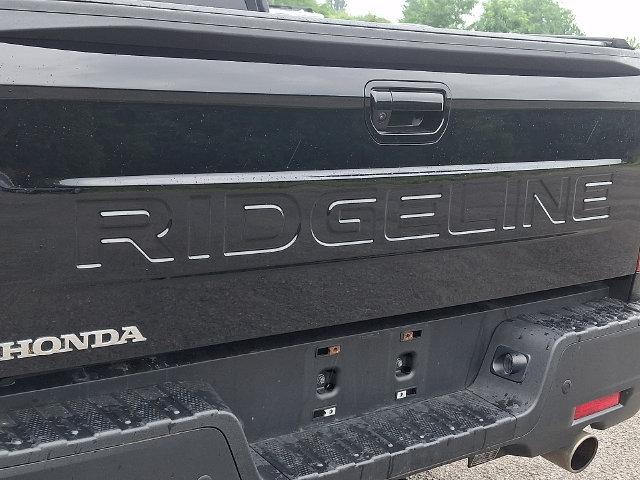 Used 2024 Honda Ridgeline Black Edition image 35