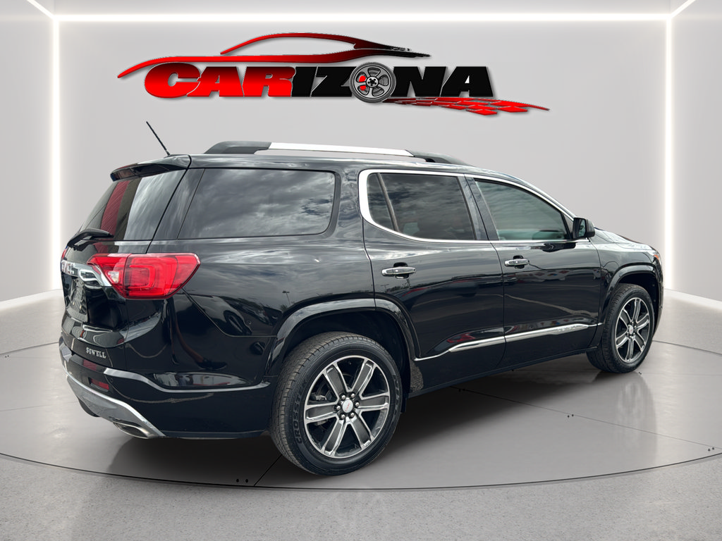 Used 2017 GMC Acadia Denali w/ Technology Package FWD image 5
