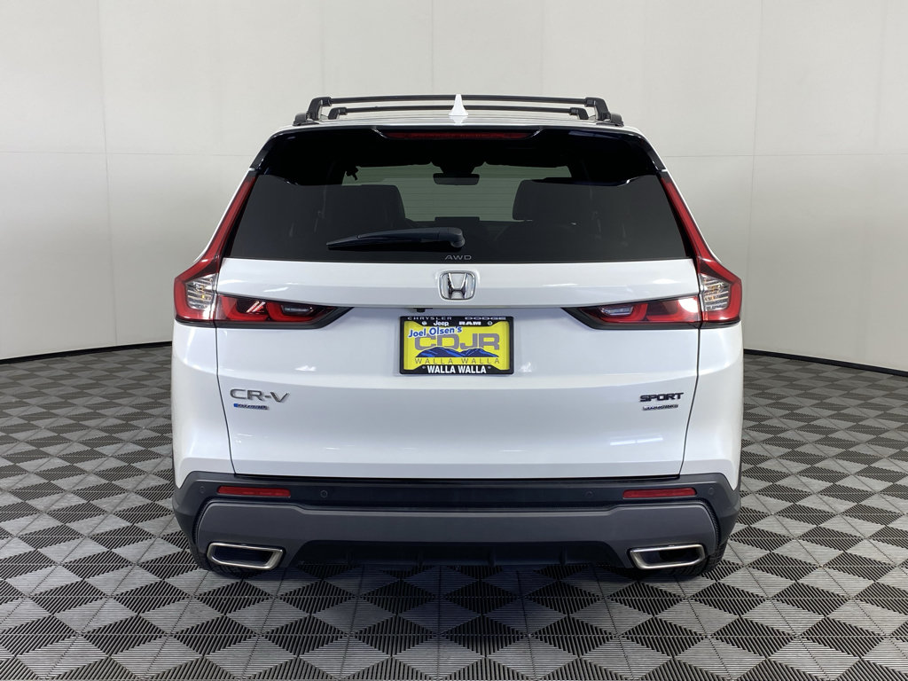 Used 2024 Honda CR-V Sport Touring image 9