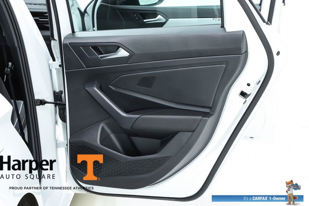 Used 2025 Volkswagen Jetta Sport image 30