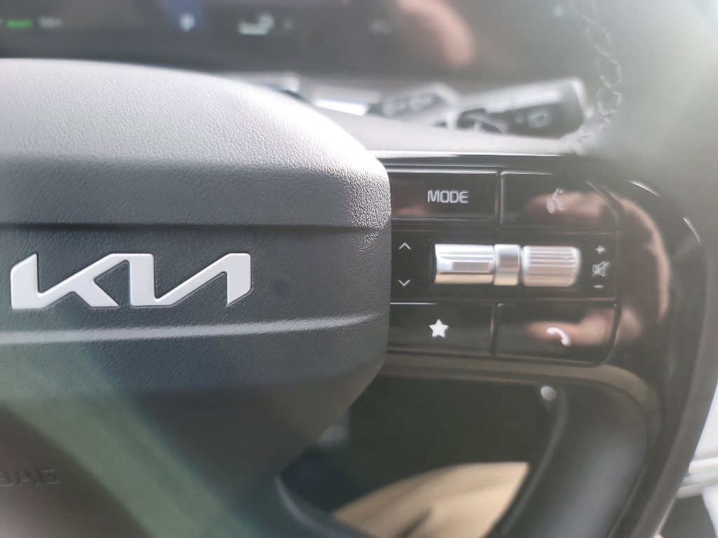 New 2026 Kia Sorento SX Prestige image 13