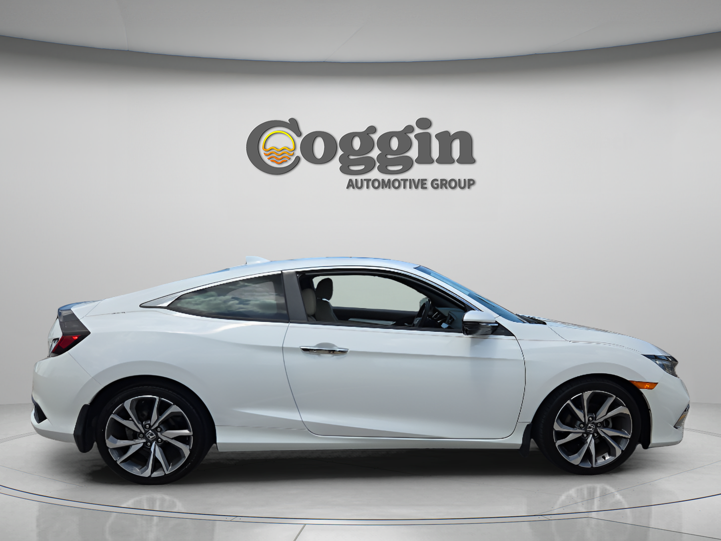 Certified 2019 Honda Civic Touring image 6