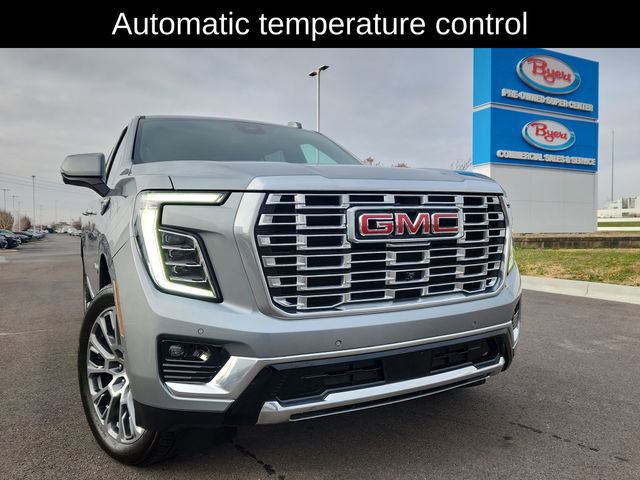 Used 2025 GMC Yukon XL Denali image 13
