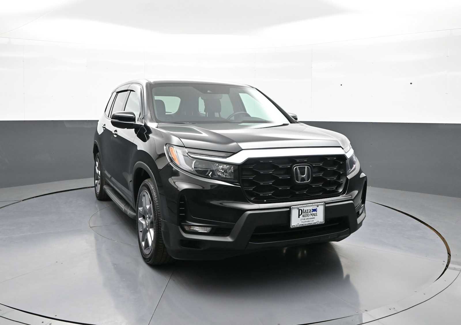 Certified 2023 Honda Passport EX-L image 3
