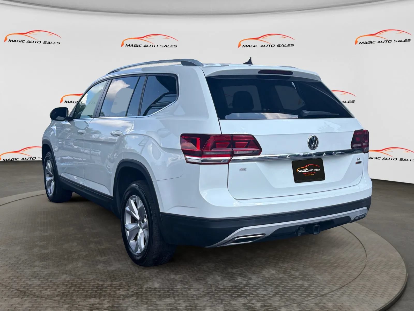 Used 2019 Volkswagen Atlas SE AWD/4WD image 8