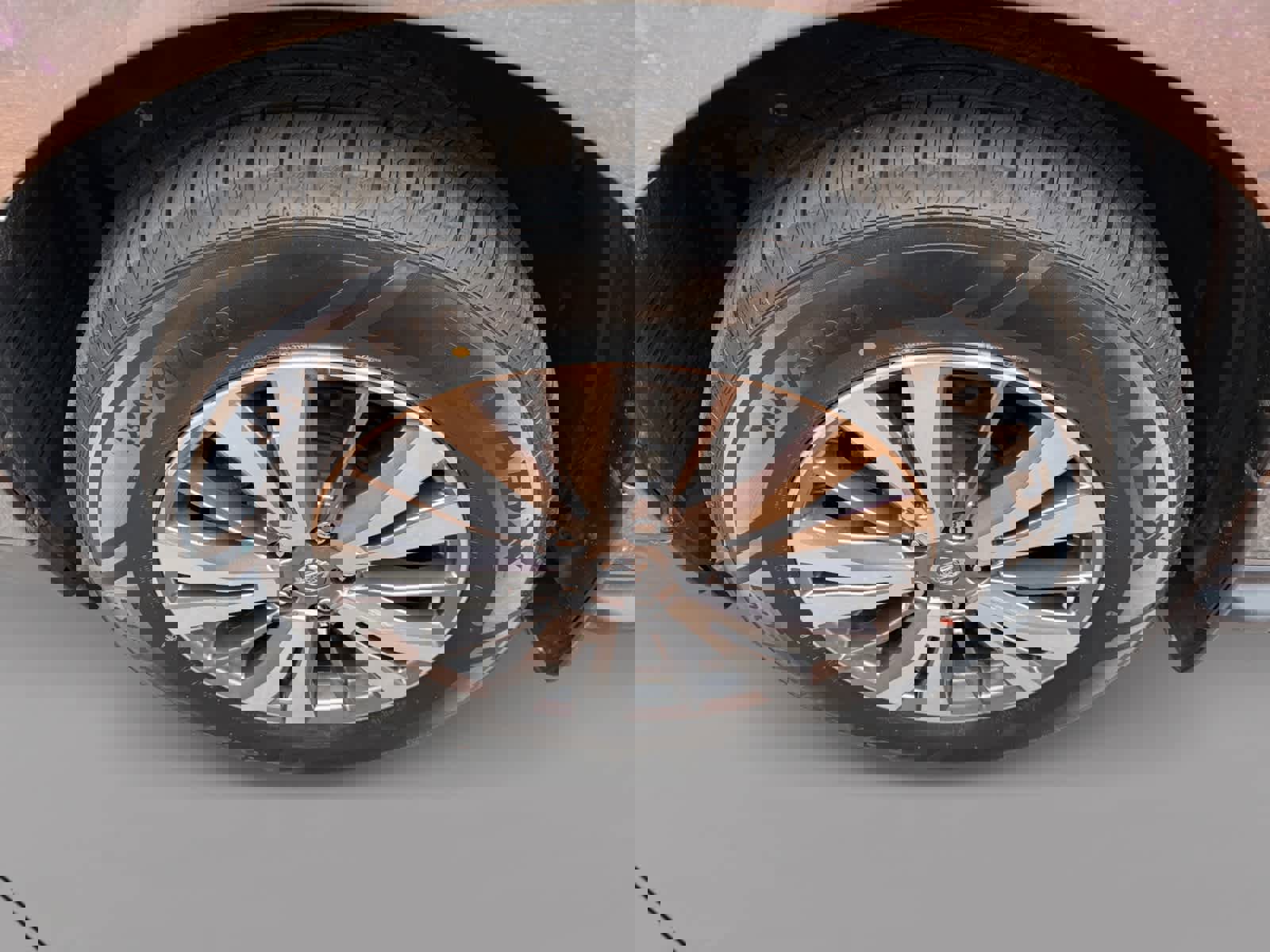 Used 2019 Nissan Pathfinder SV w/ SV Tech Package AWD/4WD image 9