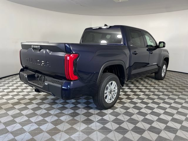 New 2026 Toyota Tundra SR5 AWD/4WD image 9