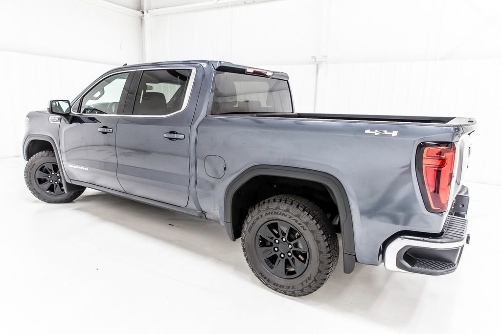 Used 2020 GMC Sierra 1500 SLE w/ SLE Value Package AWD/4WD image 4