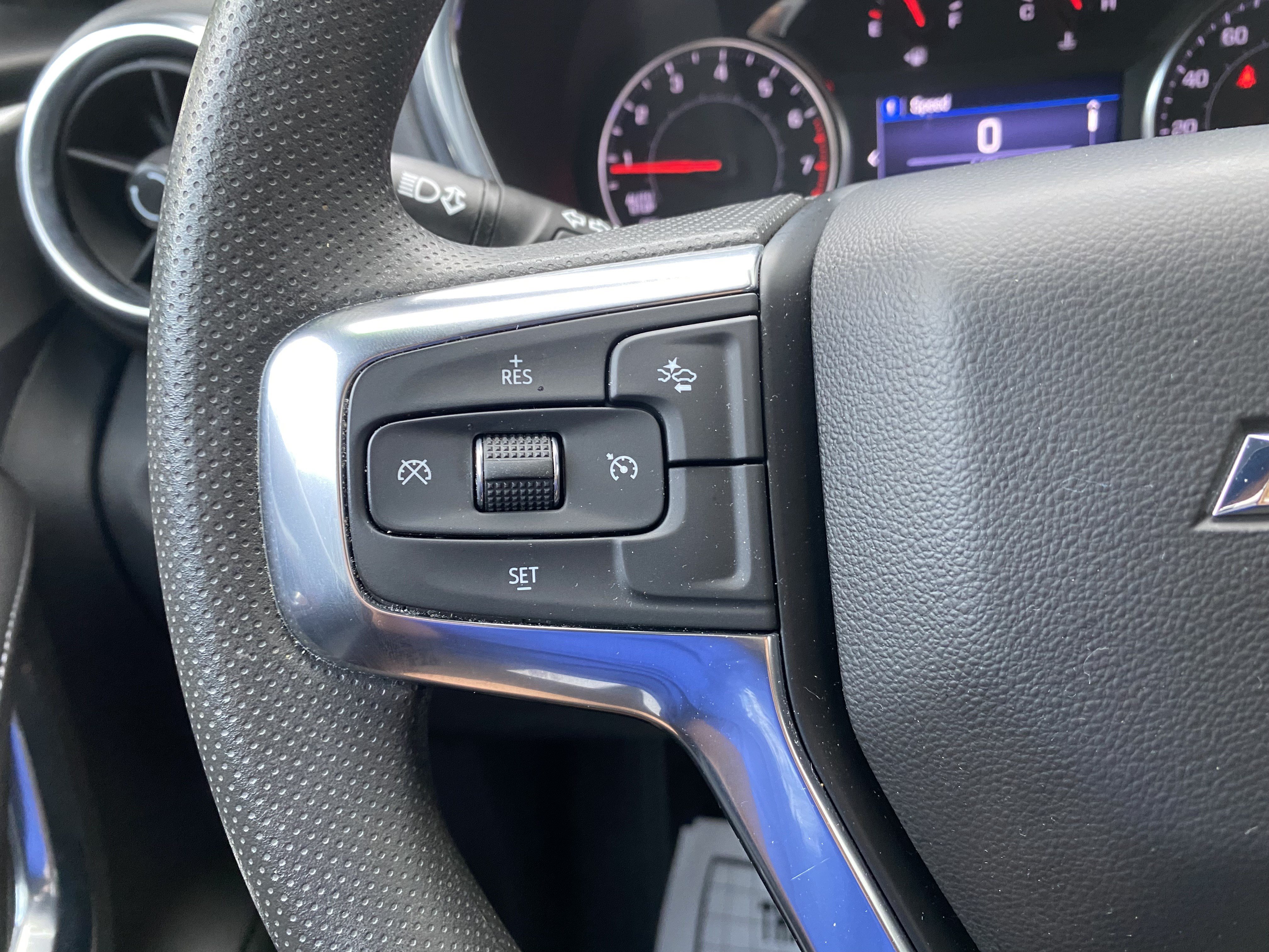Used 2022 Chevrolet Blazer LT FWD image 19