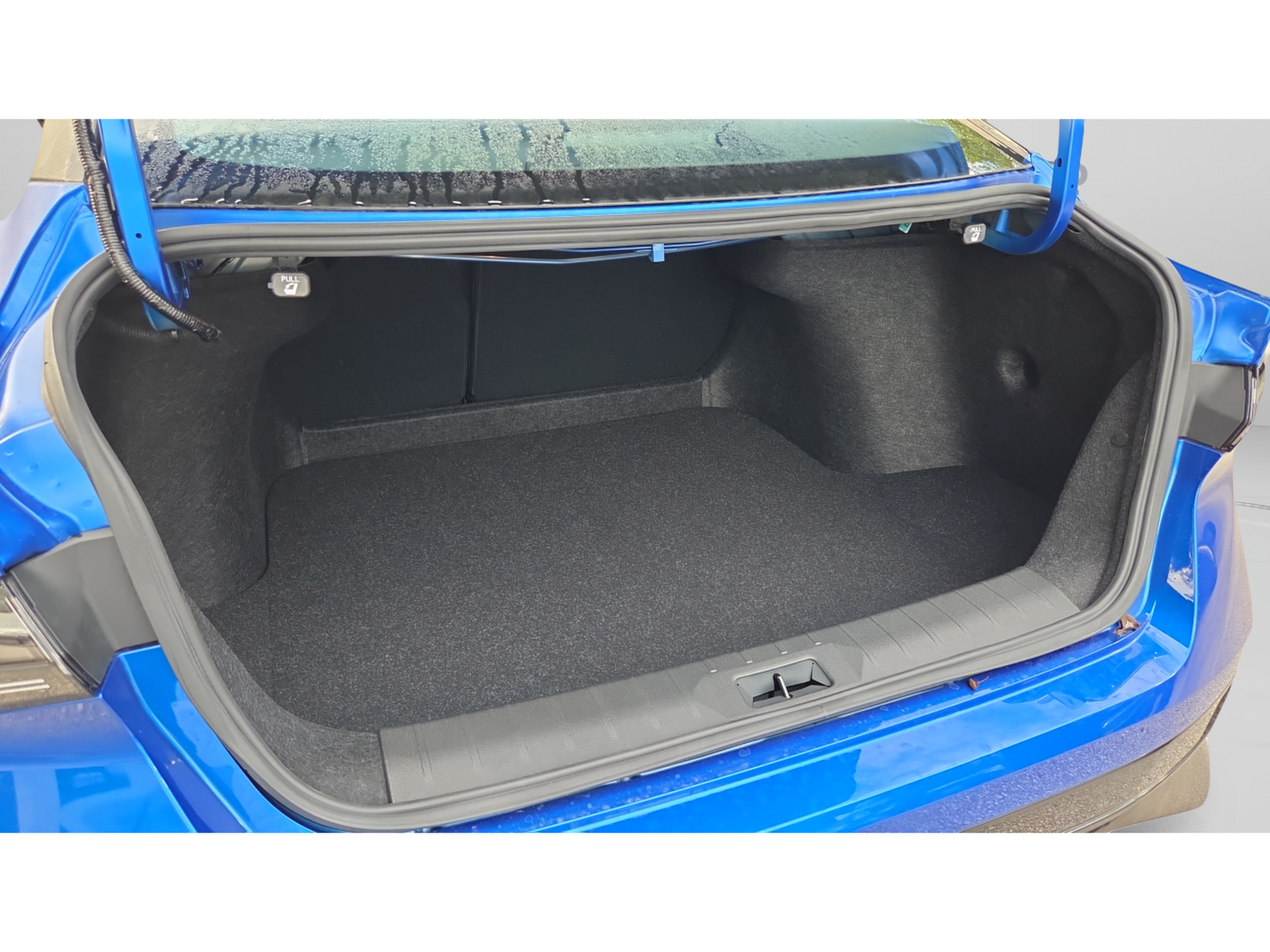 New 2027 Nissan Sentra SR w/ Floor Mat Package FWD image 13