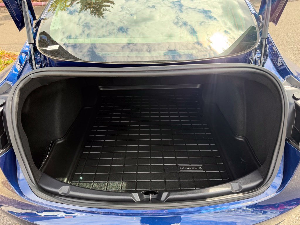 Used 2018 Tesla Model 3 Long Range AWD/4WD image 10