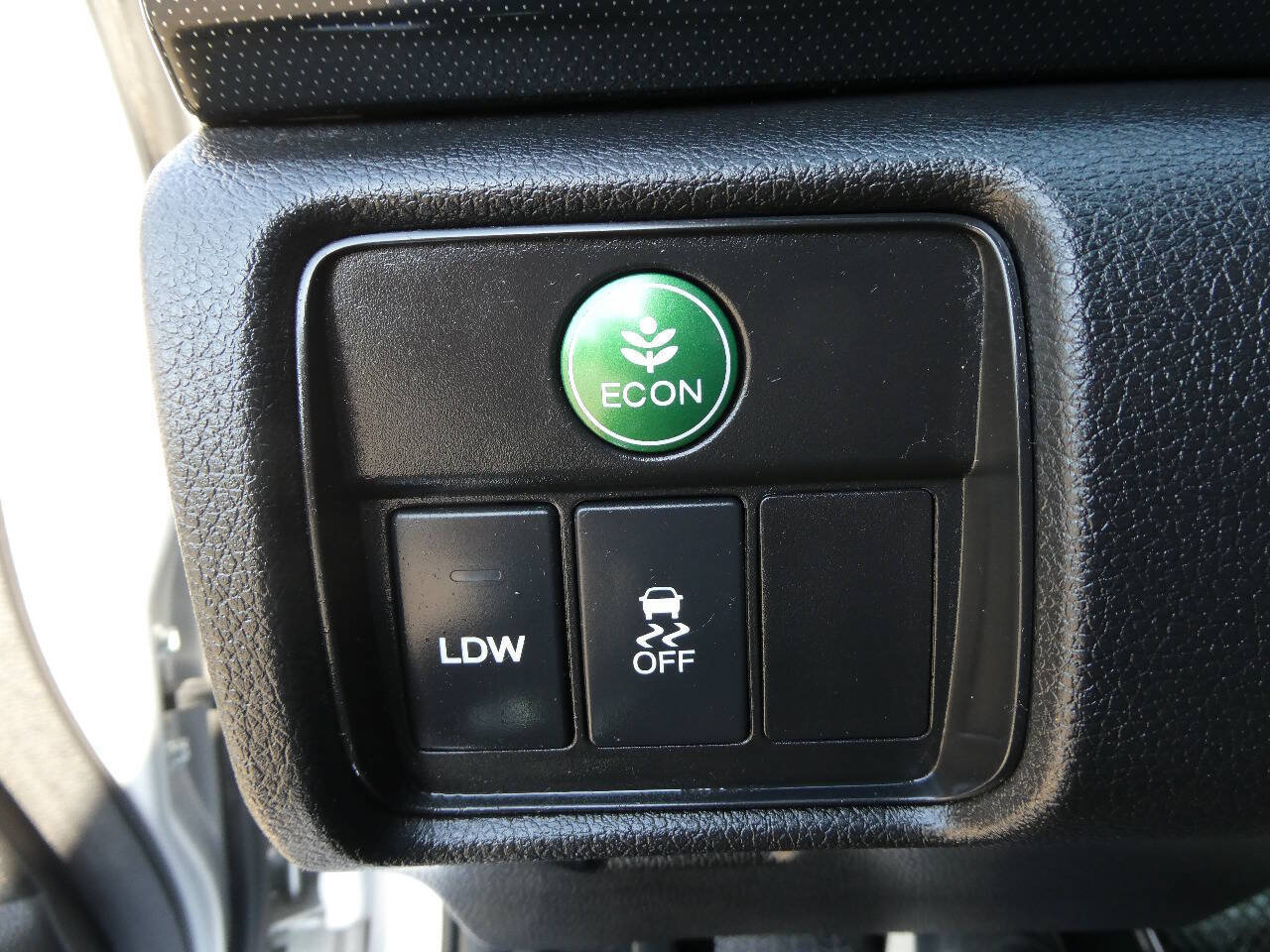 Used 2015 Honda Accord EX-L image 24