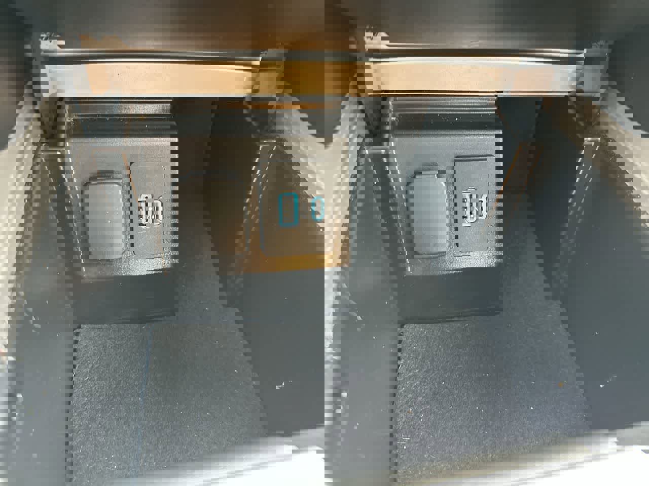 Used 2021 Ford Explorer XLT w/ Equipment Group 202A image 34