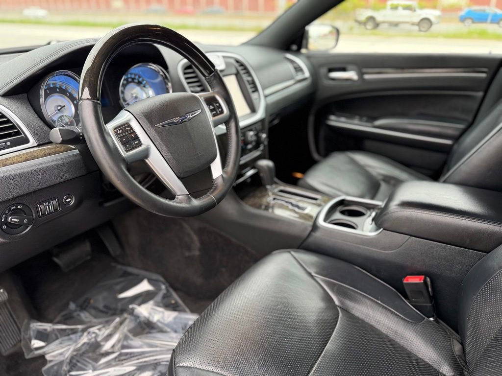 Used 2012 Chrysler 300 C AWD/4WD image 24